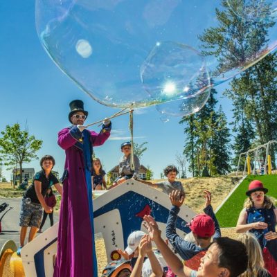 Vancouver Giant Bubble Performer