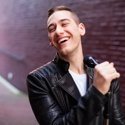 Stephen Scaccia Vocalist & Event Performer