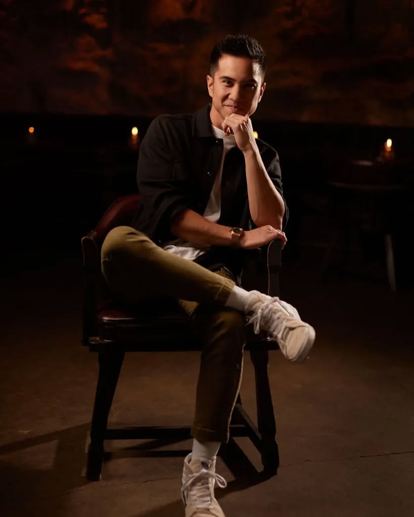 Vancouver Jay Esplana Singer Pianist