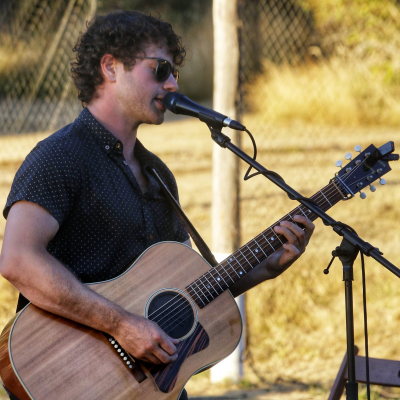 Wesley Webb Solo Artist in Vancouver