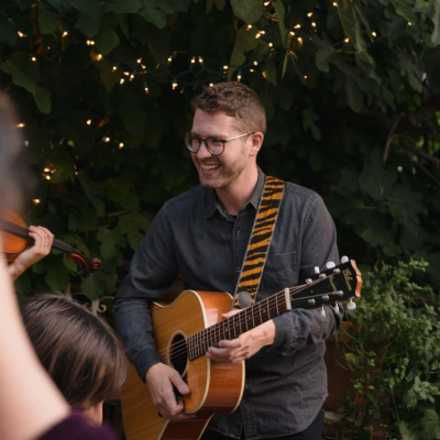 Wesley Webb Solo Artist in Vancouver