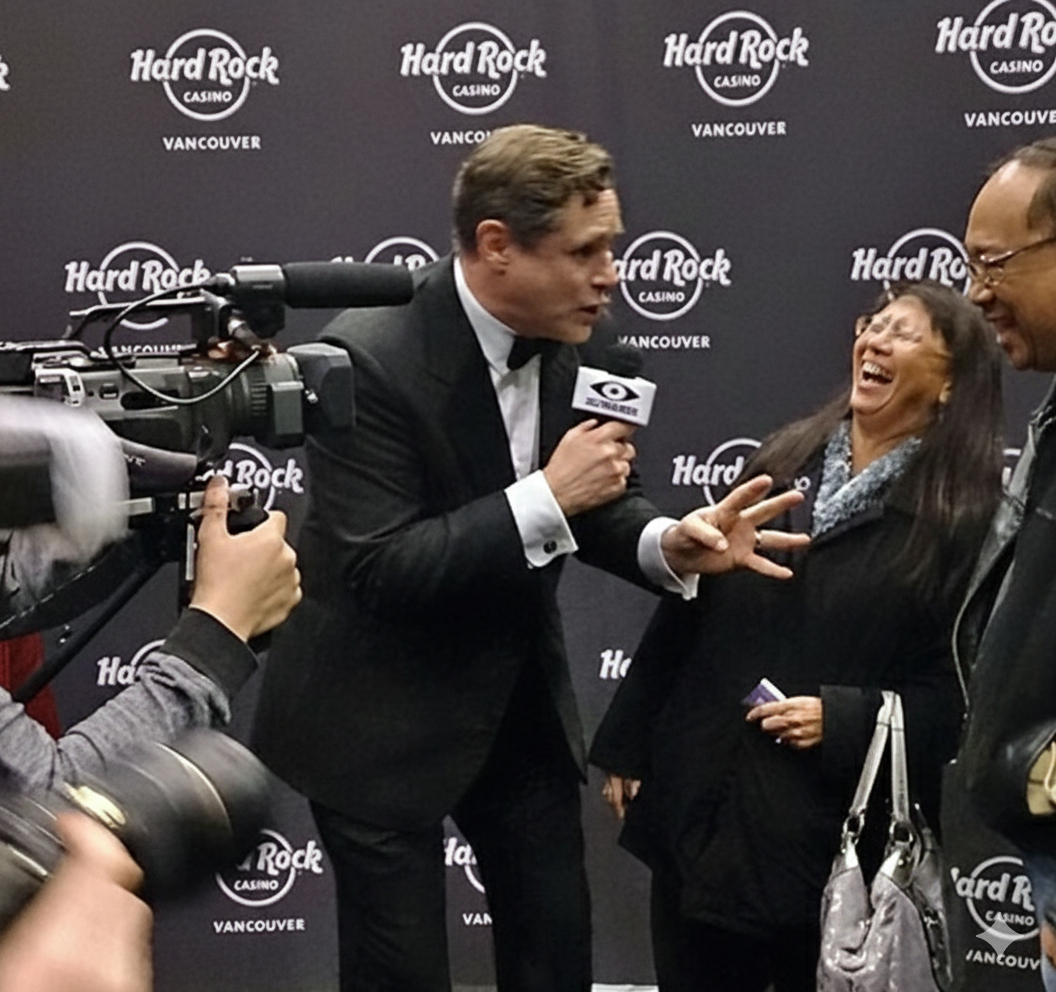 Roaming Character Paparazzi in Vancouver